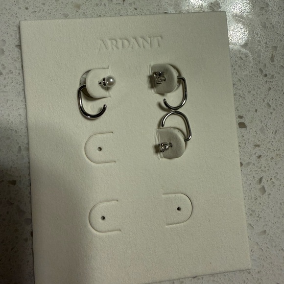 Silver Earrings Set - Picture 2 of 2